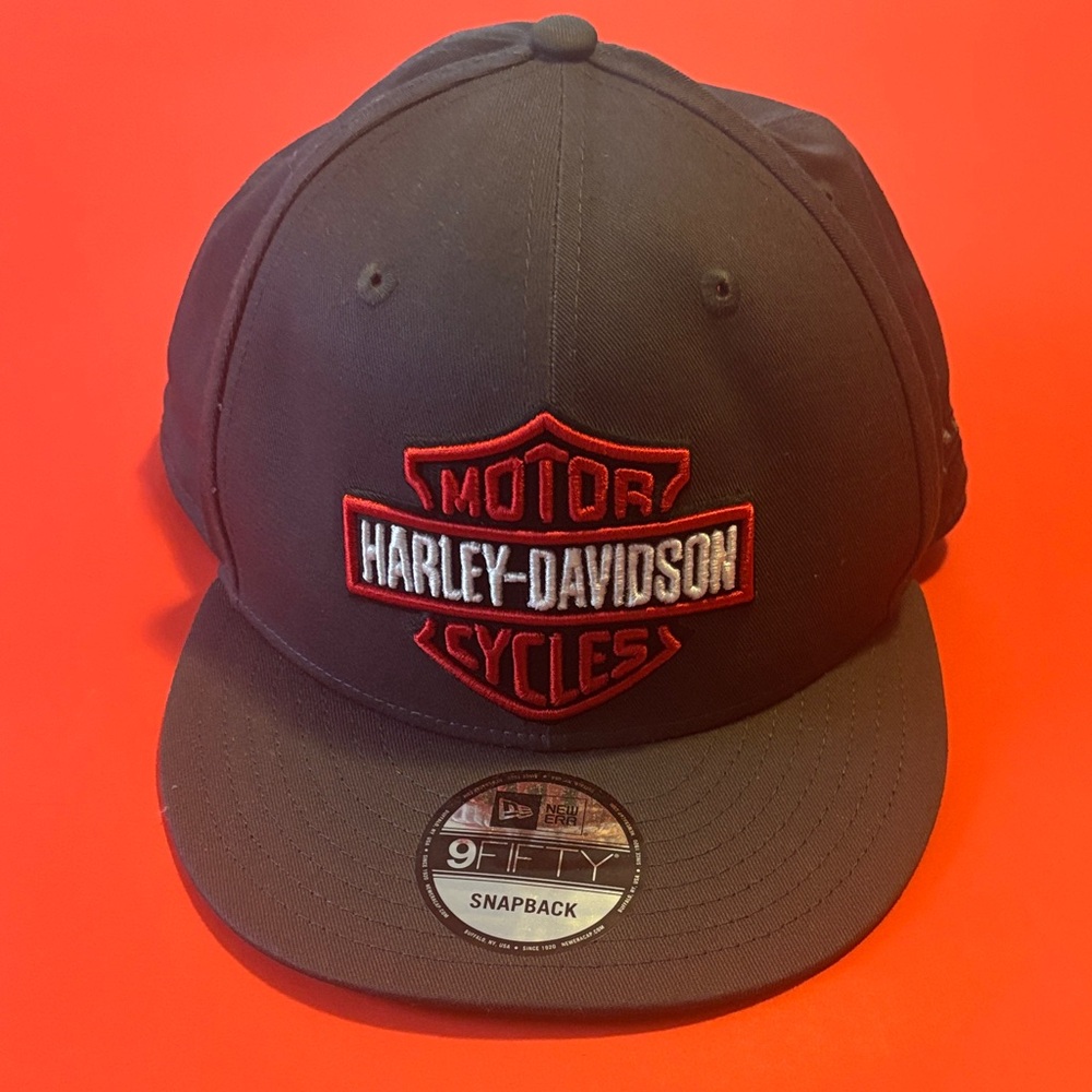Harley-Davidson Black and Red Logo Cap